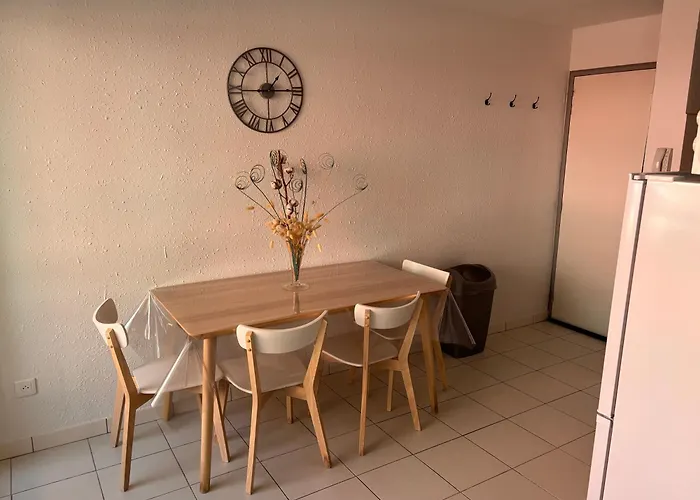 Classe 3 Etoiles Cosy Sur Proche De Toutes Commodites, Parking Prive *